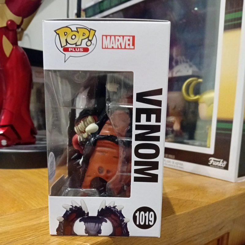 Limited Edition Funko Pop! Venom with Wings - Image 4
