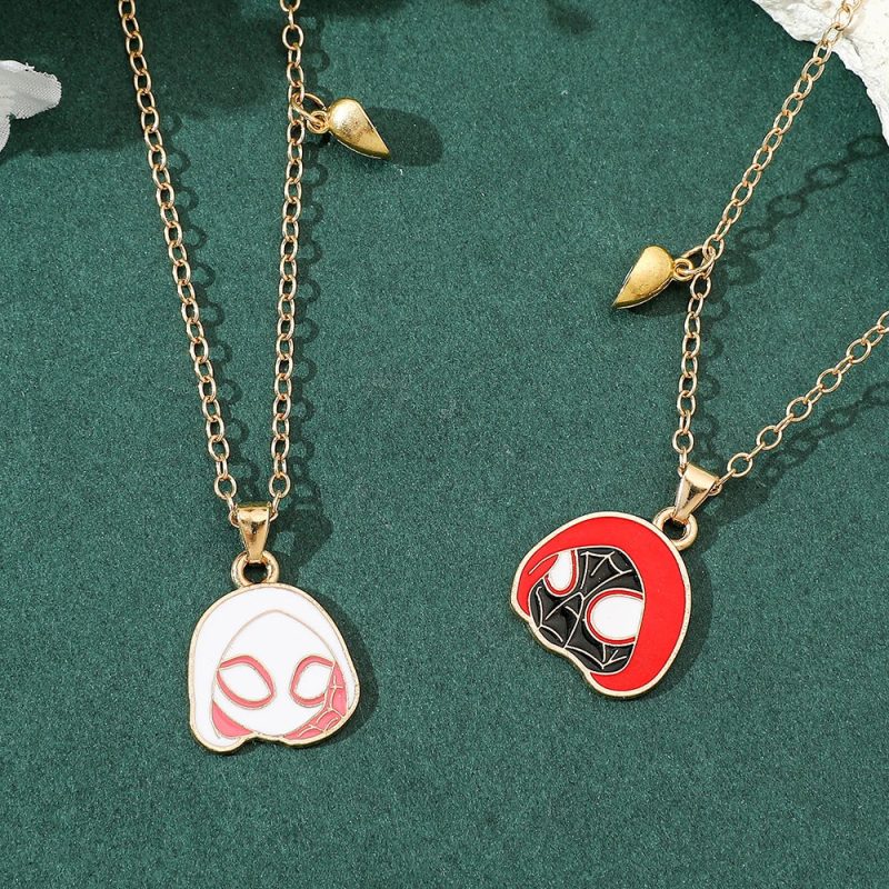 Marvel Spider-Man Heart Necklace - Image 5